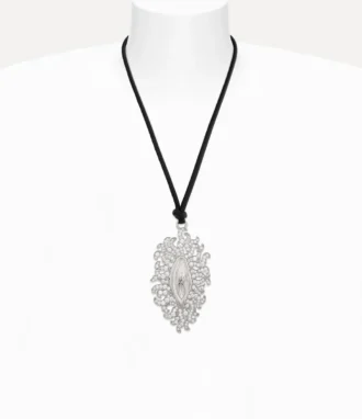 Floriana Pendant Necklace