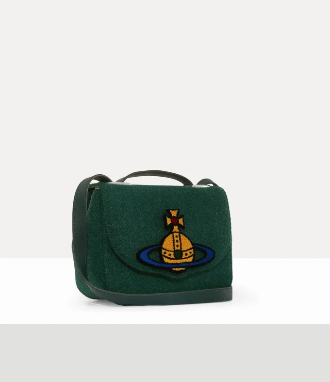 Linda Medium Crossbody