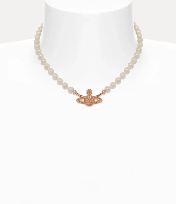 Mini Bas Relief Pearl Choker